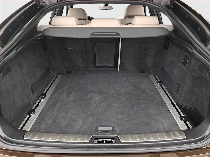 BMW X6 (2014) xDrive30d - fotka 14 z 20
