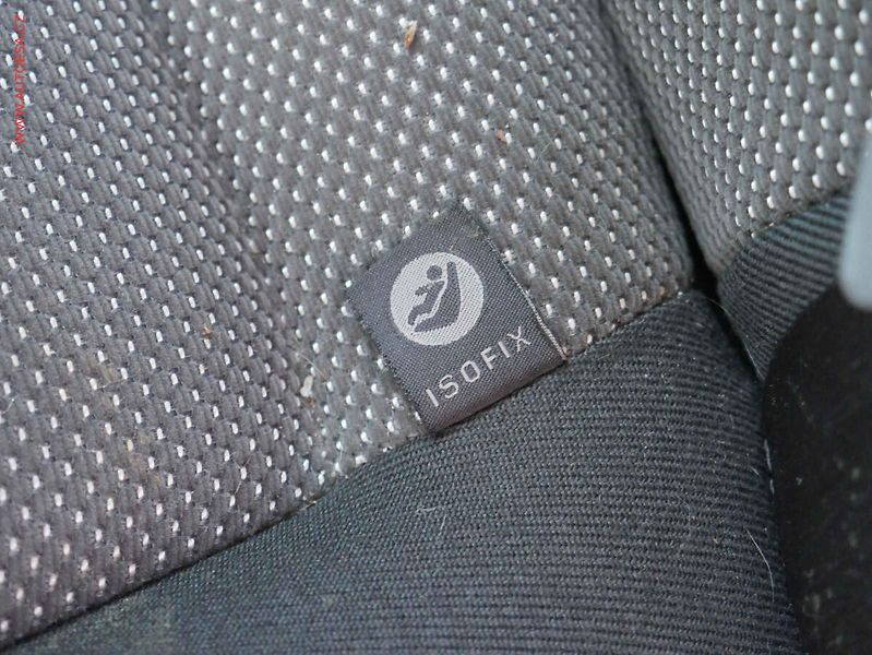 Škoda Fabia (2010) 1.6 TDi, ČR, autoAC - fotka 18 z 20