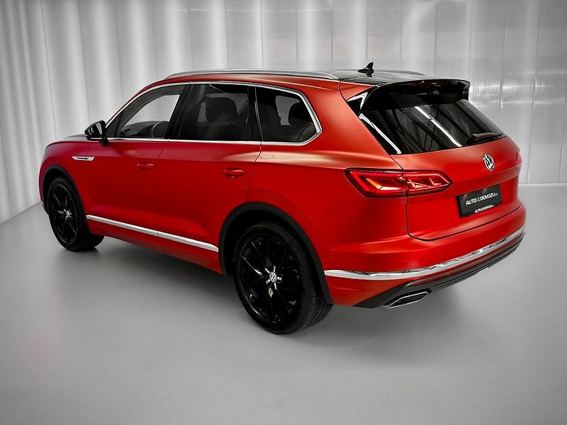 Volkswagen Touareg 3.0TDI 4MOTION R-LINE, MASÁŽE, - fotka 4 z 31