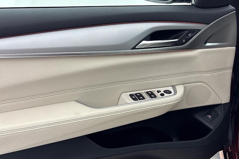 BMW Řada 6 řady 6 | 640i xDrive - fotka 14 z 17