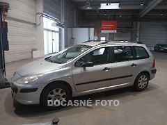Peugeot 307 (2006) 1.6 HDI, AC, tažné - fotografie inzerátu