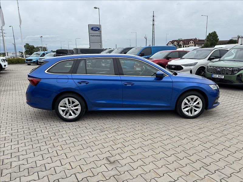 Škoda Octavia 2,0 TDI 110kW Style Aut - fotka 6 z 39