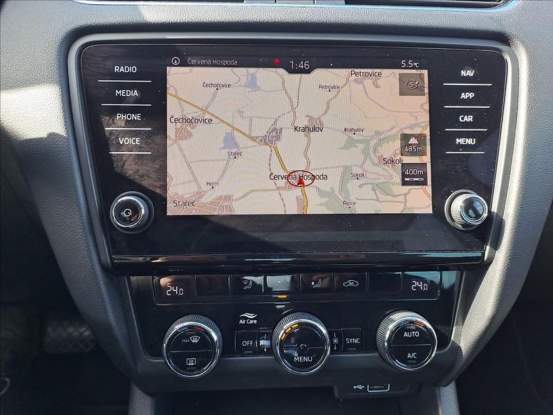 Škoda Octavia 1,6 TDI 85kW DSG Style - fotka 12 z 16