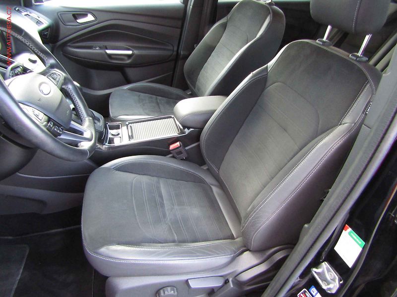 Ford Kuga (2017) 2.0 TDCi 4x4, 1.maj,ČR, AT - fotka 9 z 21