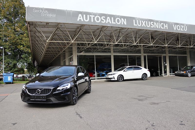 Volvo V40 Volvo V40 R-Design 140kW - fotka 2 z 55