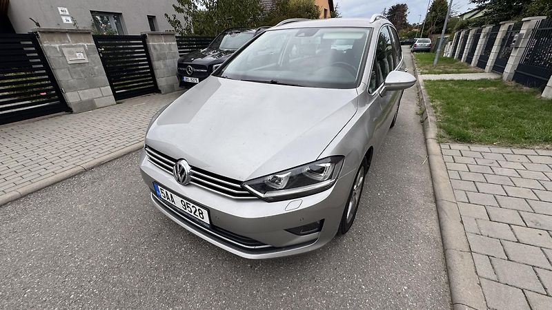 Volkswagen Golf Sportsvan (2015) Highline - fotka 7 z 12