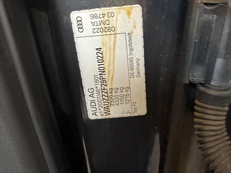 Audi A6 2,0 KEYLESS,KAMERA,ACC - fotka 9 z 9
