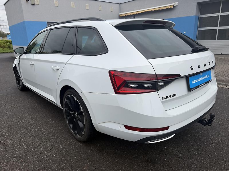 Škoda Superb 2,0TDi 147kW 4x4 DSG SPORTLINE - fotka 5 z 20