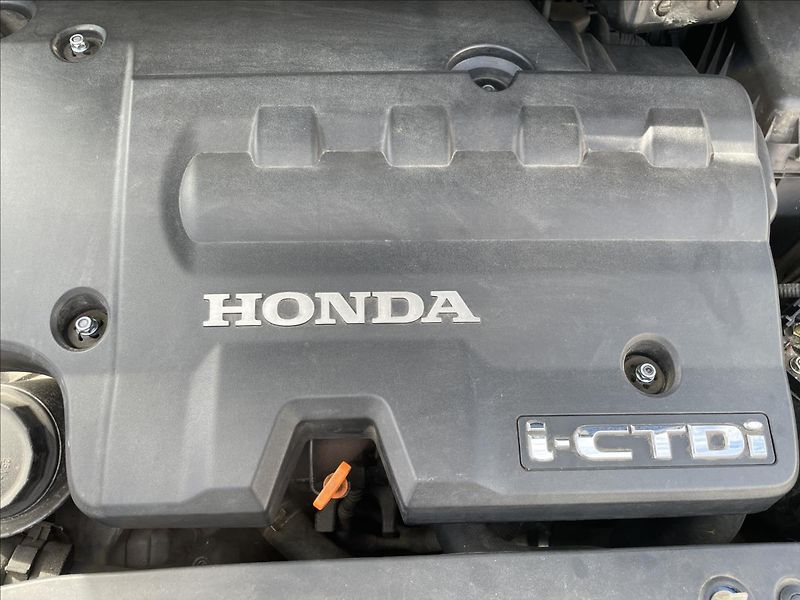 Honda Civic 2,2 CTDi*103kW*+ Al kola 17 l - fotka 32 z 35
