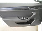 Škoda Superb - náhled 11
