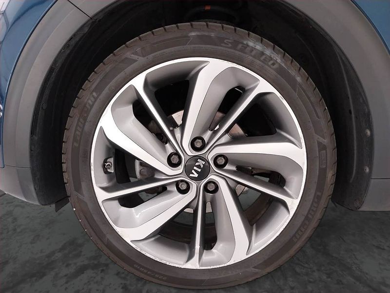 Kia Niro (2017) Hybrid, Automat, Kůže, Navi - fotka 15 z 22