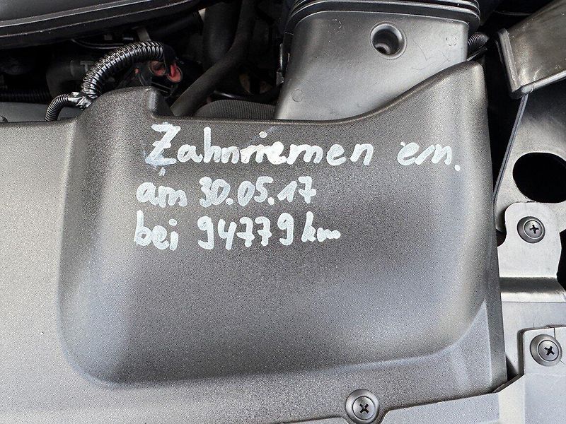 Ford C-MAX (2009) 1.6i Style Digi Klima Tažné Z - fotka 30 z 45