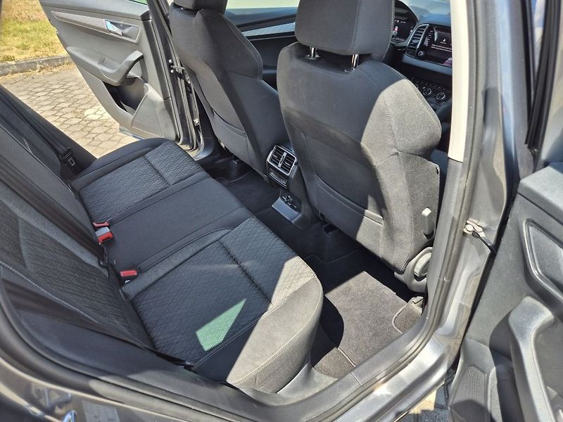 Škoda Karoq Top Selection 1.5 TSI 110 kW - fotka 17 z 29