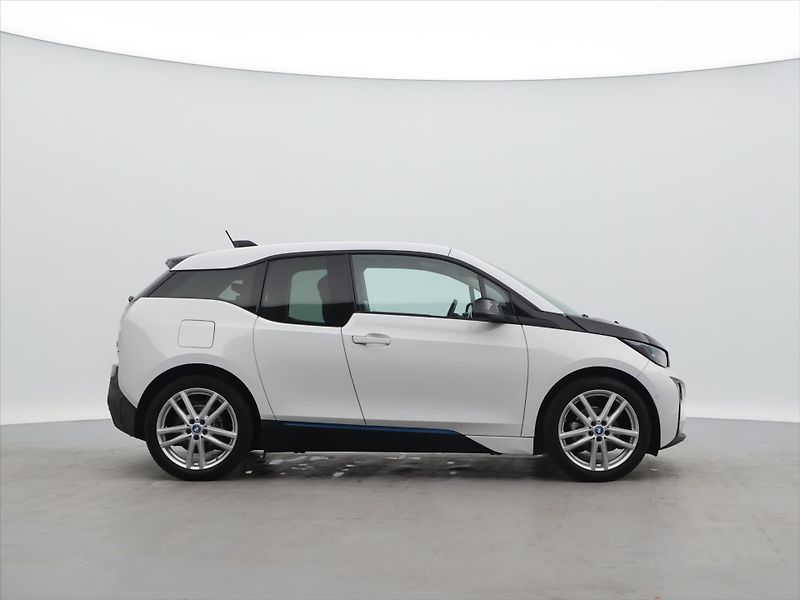 BMW i3 94Ah 75kW Kamera - fotka 8 z 32
