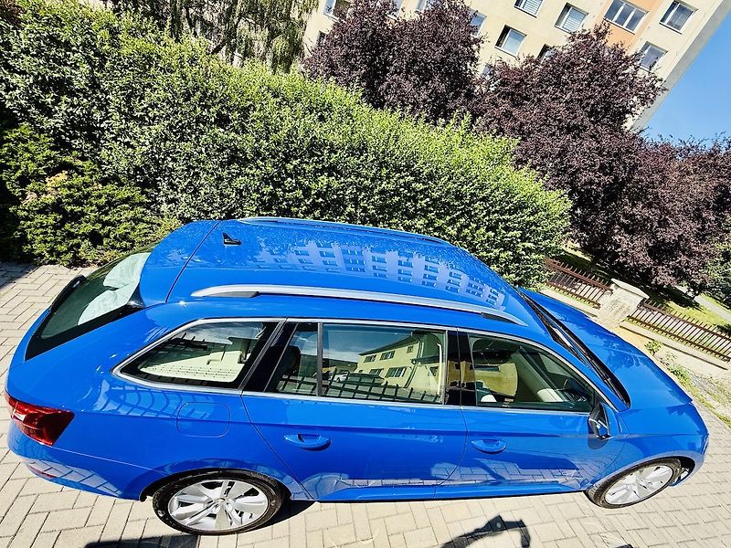 Škoda Superb (2022) 1,5TSi 110kW STYLE DSG Koup.ČR - fotka 17 z 20