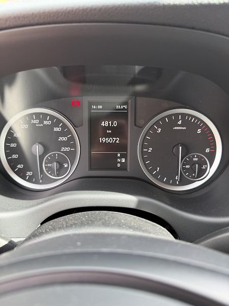 Mercedes-Benz Vito (2019) Vito 116L Tourer PRO - 8míst - fotka 9 z 17