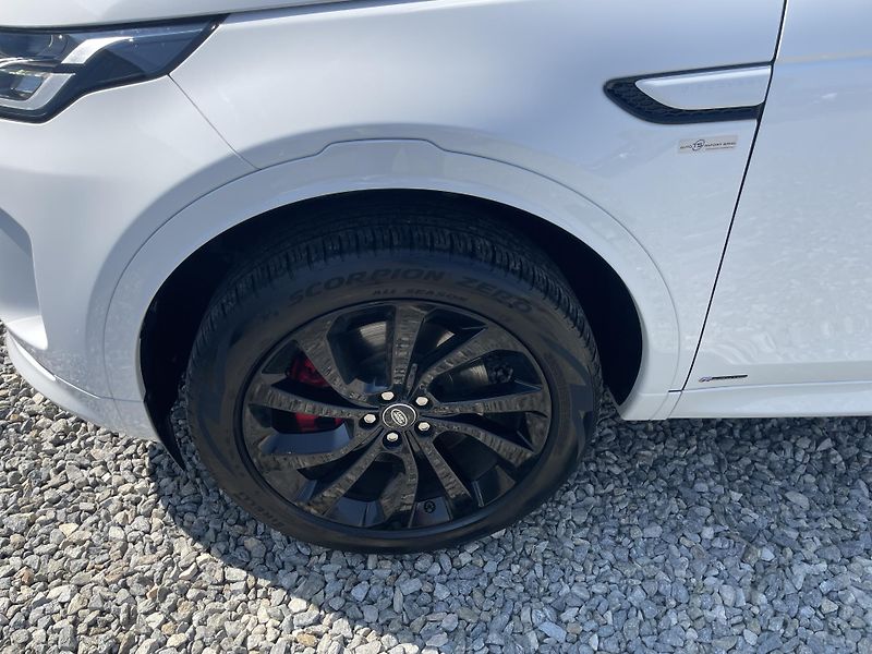 Land Rover Discovery Sport 2.0TDi 180PS 4x4 R-DYNAMIC TOP - fotka 17 z 180