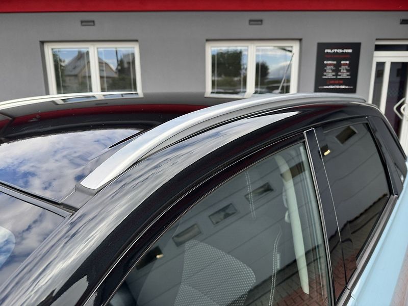 Suzuki Vitara (2021) 1.4 BoosterJet 4x4 Automat LED - fotka 44 z 49