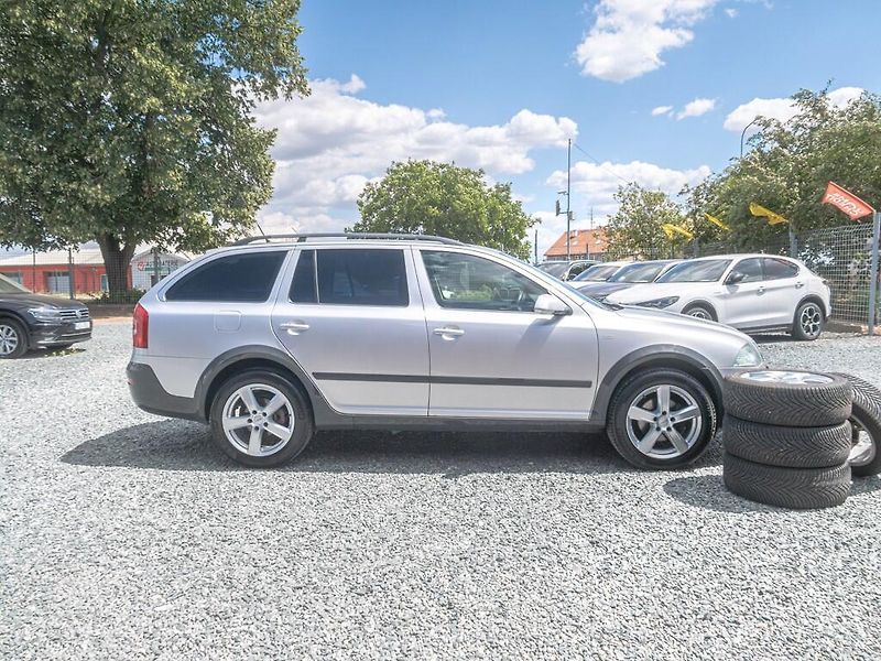 Škoda Octavia (2007) ČR 2.0TDI 103KW 2x KOLA– SCOUT - fotka 4 z 44