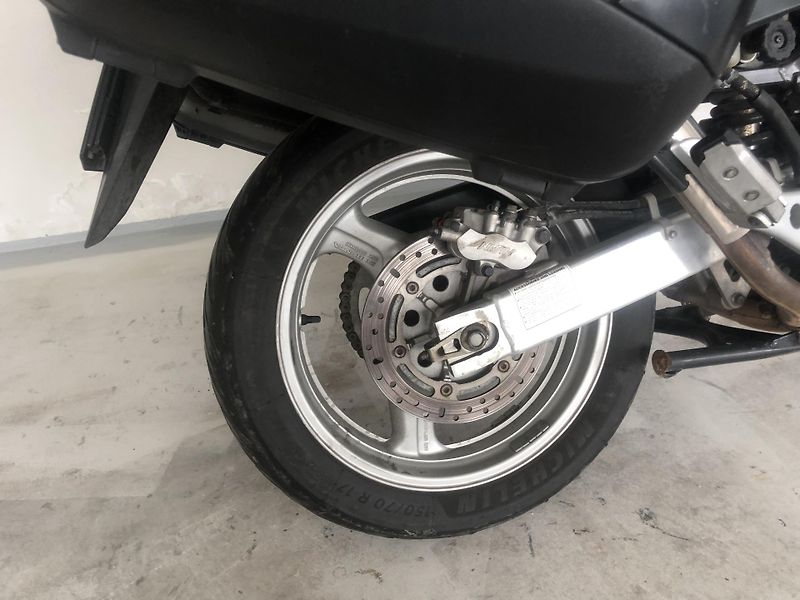 Honda XL 1000 V Varadero - fotka 19 z 23