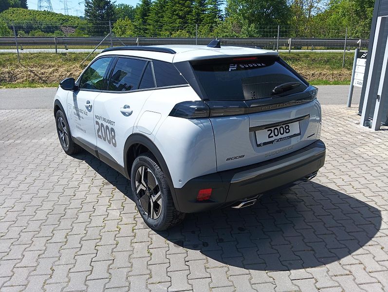 Peugeot 2008 (2026) ALLURE Hybrid 145 e-DCS6 - fotka 5 z 21
