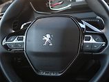 Peugeot 2008 (2023) 1.2 PureTech, Automat, ČR - náhled 20