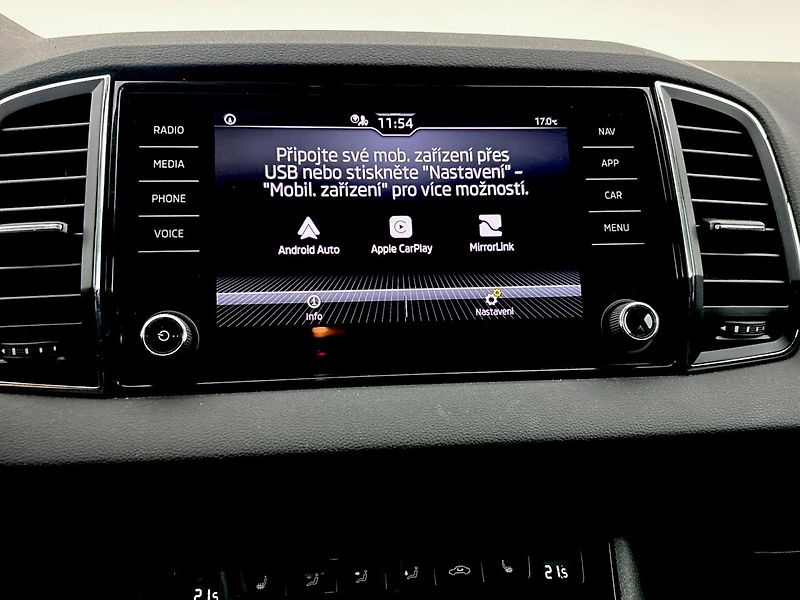 Škoda Karoq Ambition DSG - fotka 24 z 29