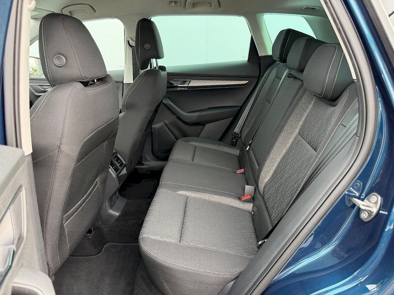 Škoda Karoq (2022) 2.0 TDI 110kW Style Plus Tažné - fotka 24 z 35