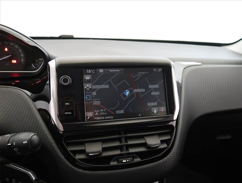 Peugeot 2008 (2016) 1.2 PureTech, Serv.kniha, Navi - fotka 13 z 20