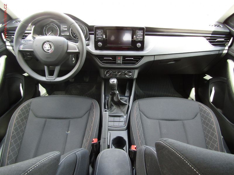 Škoda Kamiq (2019) 1.0TSi, ČR, Ambition, TZ - fotka 8 z 18