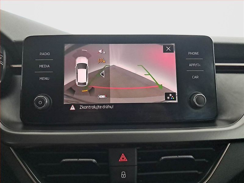 Škoda Scala (2019) Style 1.0 TSI, Kůže, Tempomat - fotka 15 z 19