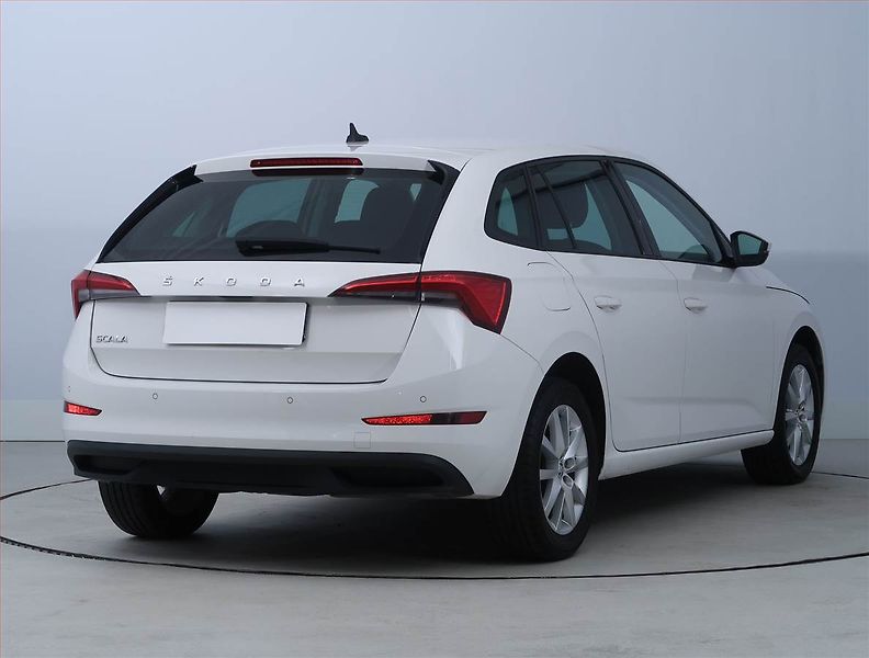 Škoda Scala (2020) Youbileum 125 1.0 TSI, ČR - fotka 5 z 16