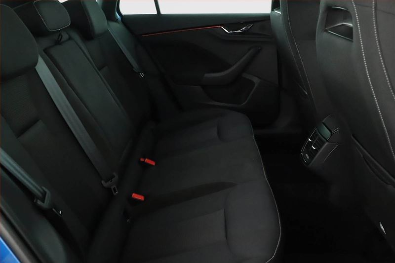 Škoda Kamiq (2024) 1.0 TSI, Drive, FullLed - fotka 7 z 14