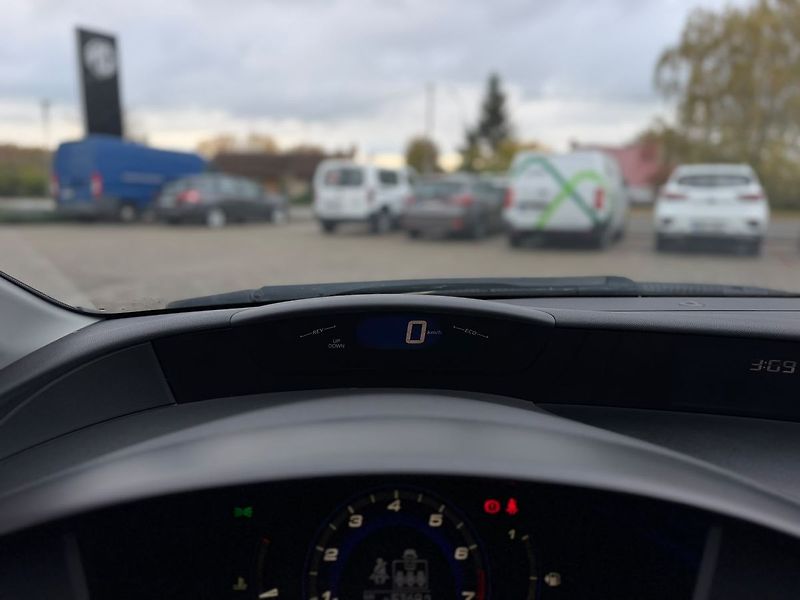 Honda Civic 1.4i Comfort 100 MAN6 - fotka 26 z 26