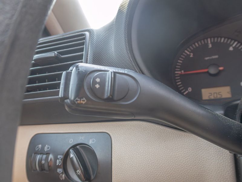 Seat Leon (2002) 1.9TDI 66KW DIGI – 2x KOLA - fotka 14 z 39