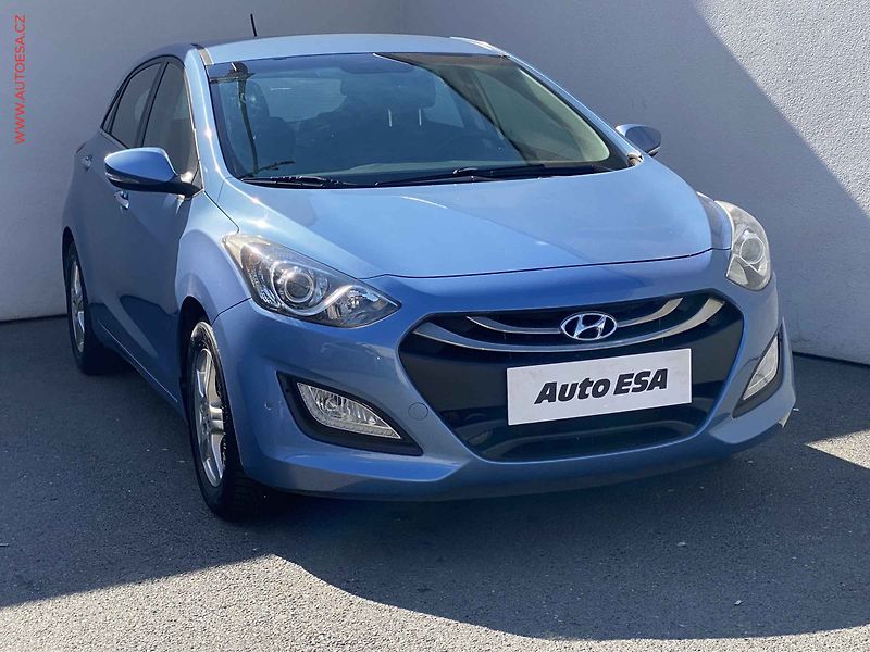 Hyundai i30 (2012) 1.6GDi, ČR, servis.kniha - fotografie inzerátu