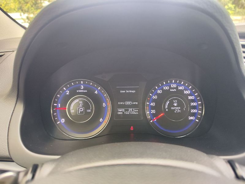 Hyundai i40 1.7 CRDI/100kW Experience AT - fotka 14 z 29