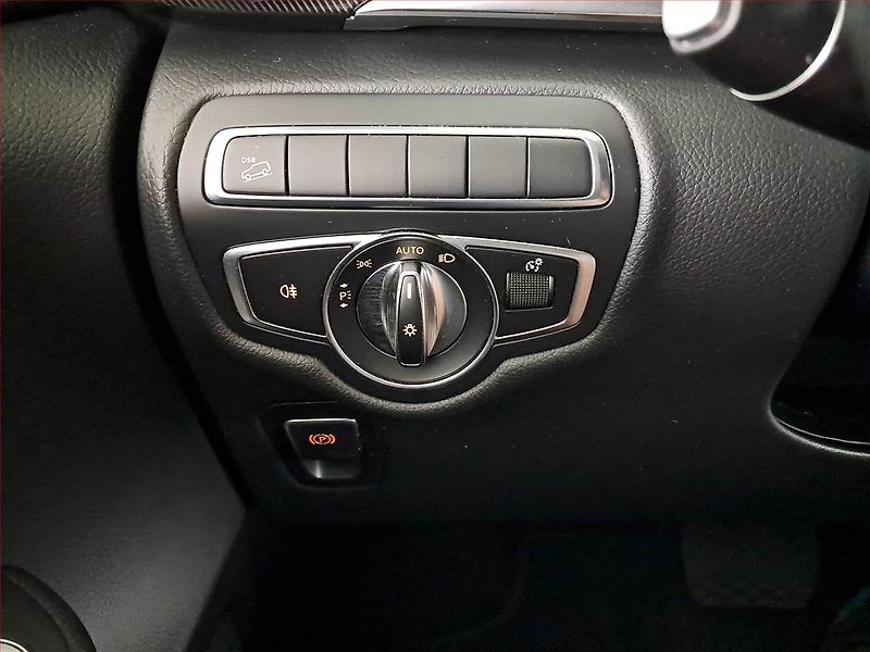 Mercedes-Benz Třídy V (2018) 220 d, ČR - fotka 19 z 23