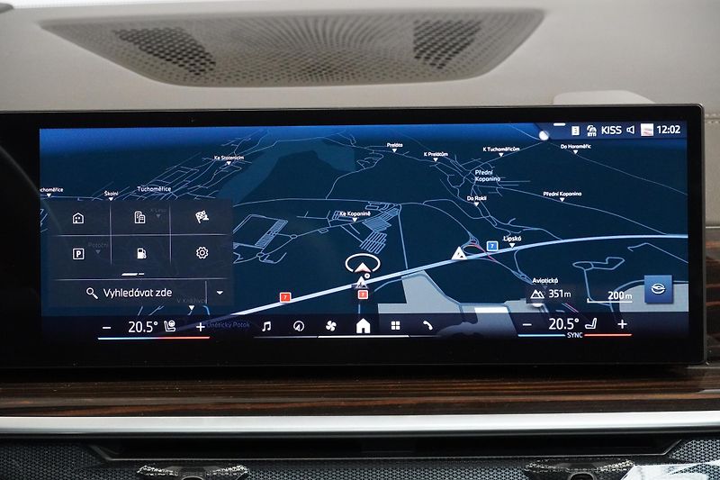 BMW X7 Xdrive40d,ČR,DPH,NZ.TOP,Tažné - fotka 35 z 45