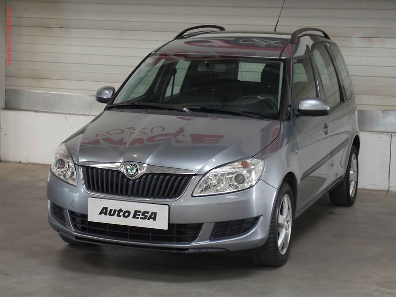Škoda Roomster (2011) 1.4i, AC, TZ, park.čidla - fotka 3 z 14