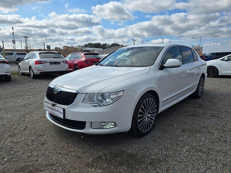 Škoda Superb (2013) 2.0 TDI 125KW Lau - fotka 3 z 23