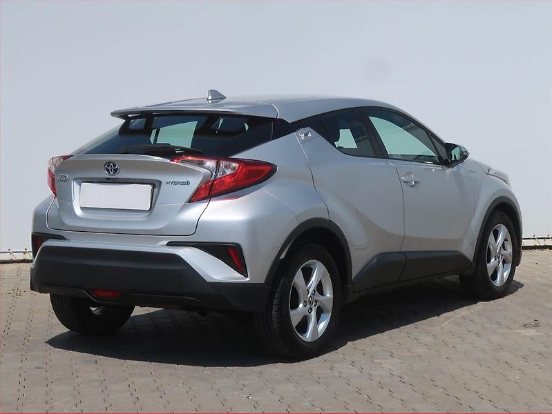 Toyota C-HR (2019) Style 1.8 Hybrid, Automat - fotka 5 z 18