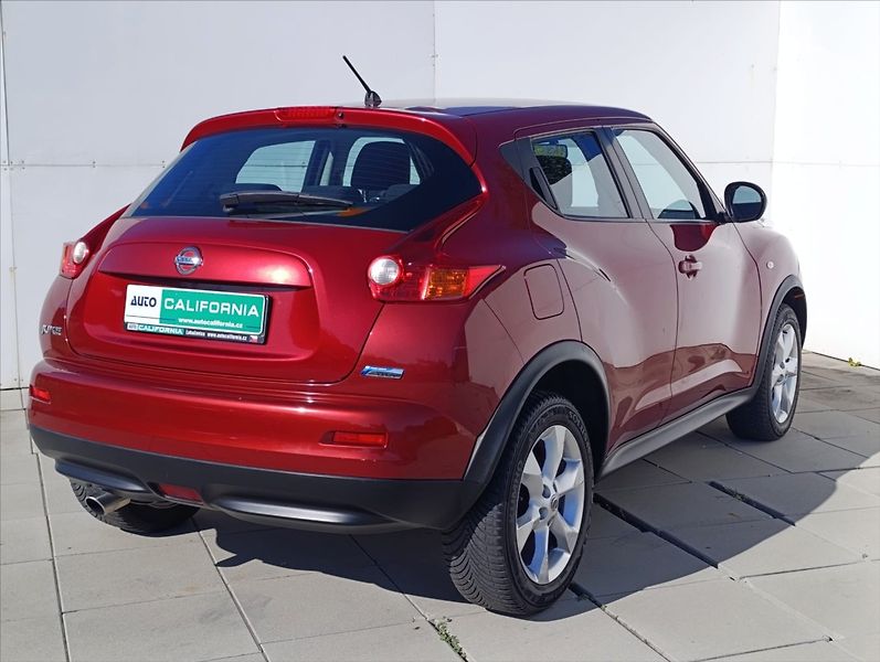 Nissan Juke 1,5 DCi Aut.klima,Tempomat - fotka 7 z 34