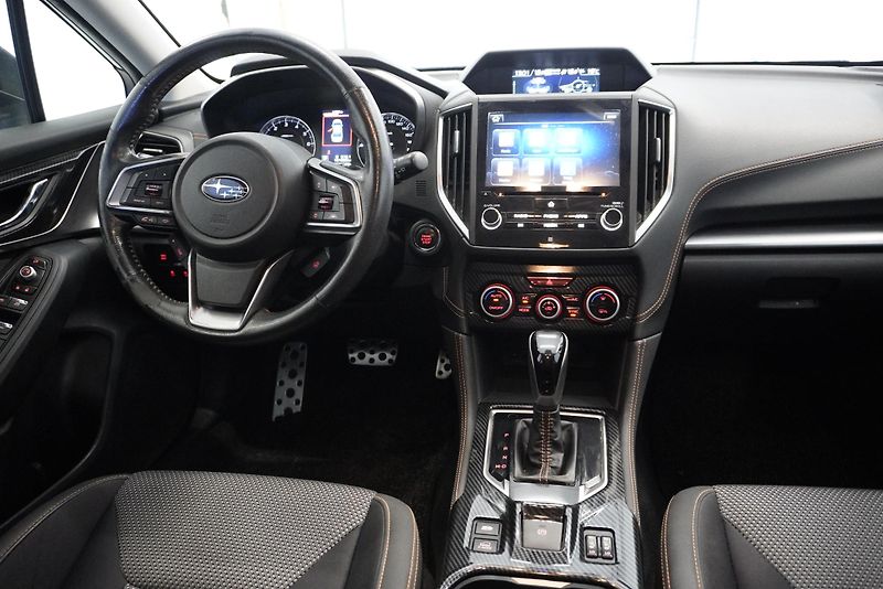 Subaru XV 2,0I LINEAR 4WD AUT. - fotka 24 z 34