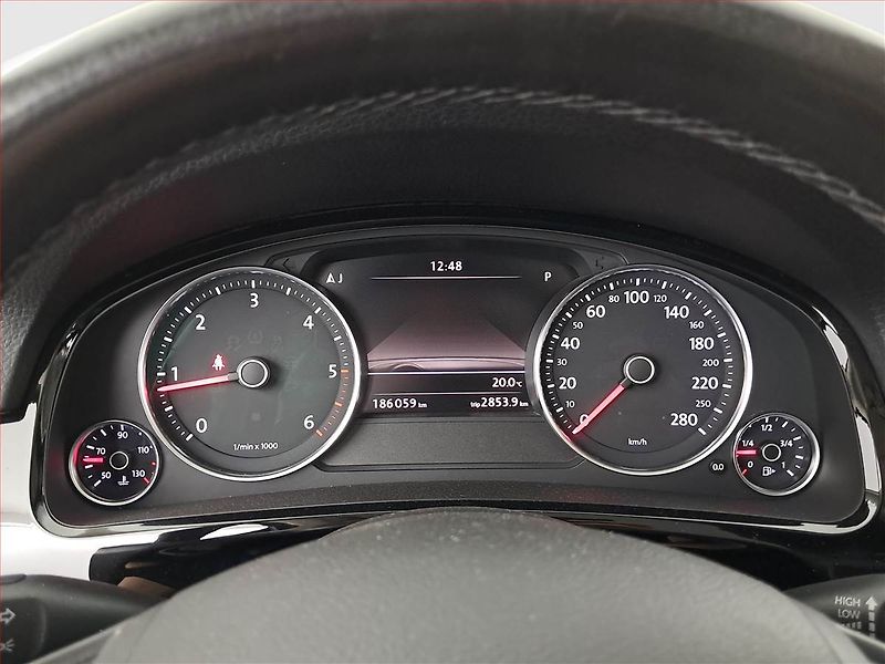 Volkswagen Touareg (2016) 3.0 TDI - fotka 11 z 22
