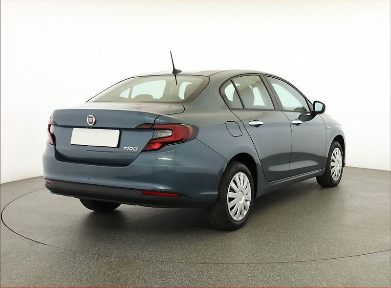 Fiat Tipo (2025) 1.6 MultiJet, ČR,1.maj - fotka 5 z 17
