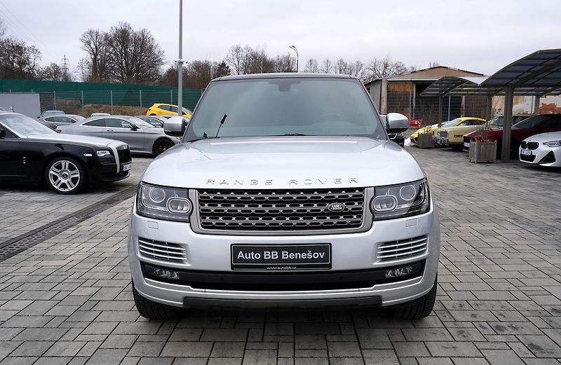 Land Rover Range Rover 3.0 SDV6 Vogue/4x4/260 PS/ČR - fotka 1 z 48