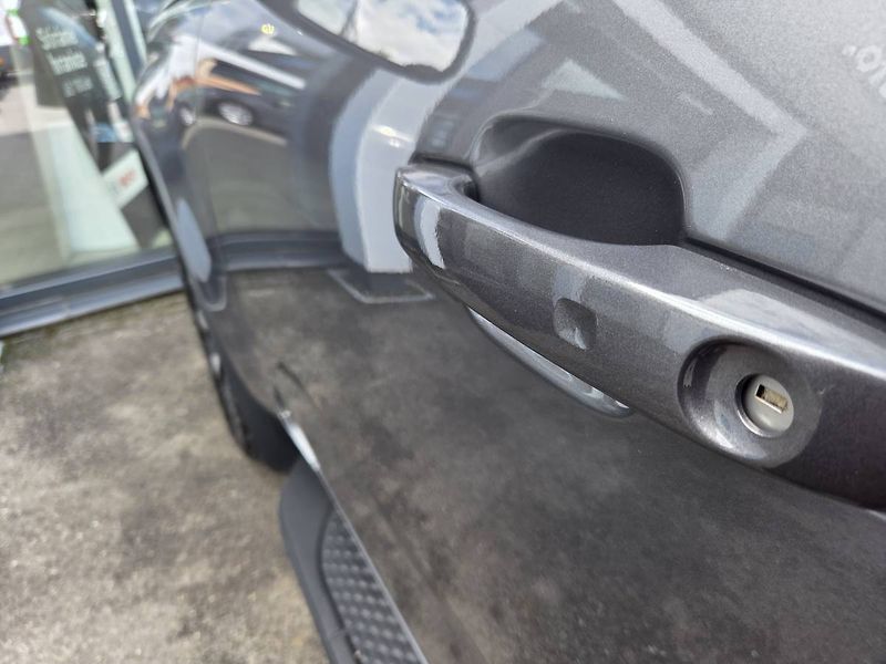 Volkswagen Amarok (2026) 3.0 TDI V6 DARK BLACK - fotka 10 z 45