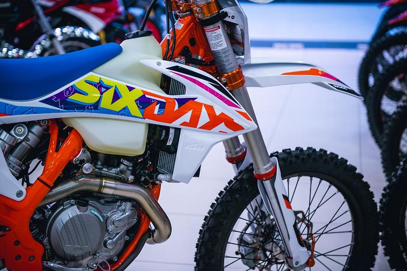 KTM 450 EXC SIX DAYS NOVÁ 0 KM  - fotka 30 z 50