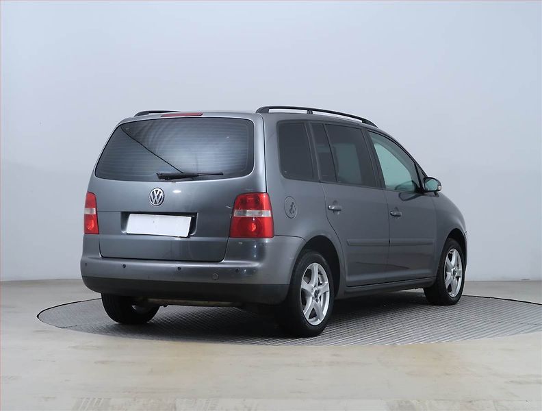 Volkswagen Touran (2003) Comfortline 1.9 TDI - fotka 5 z 15